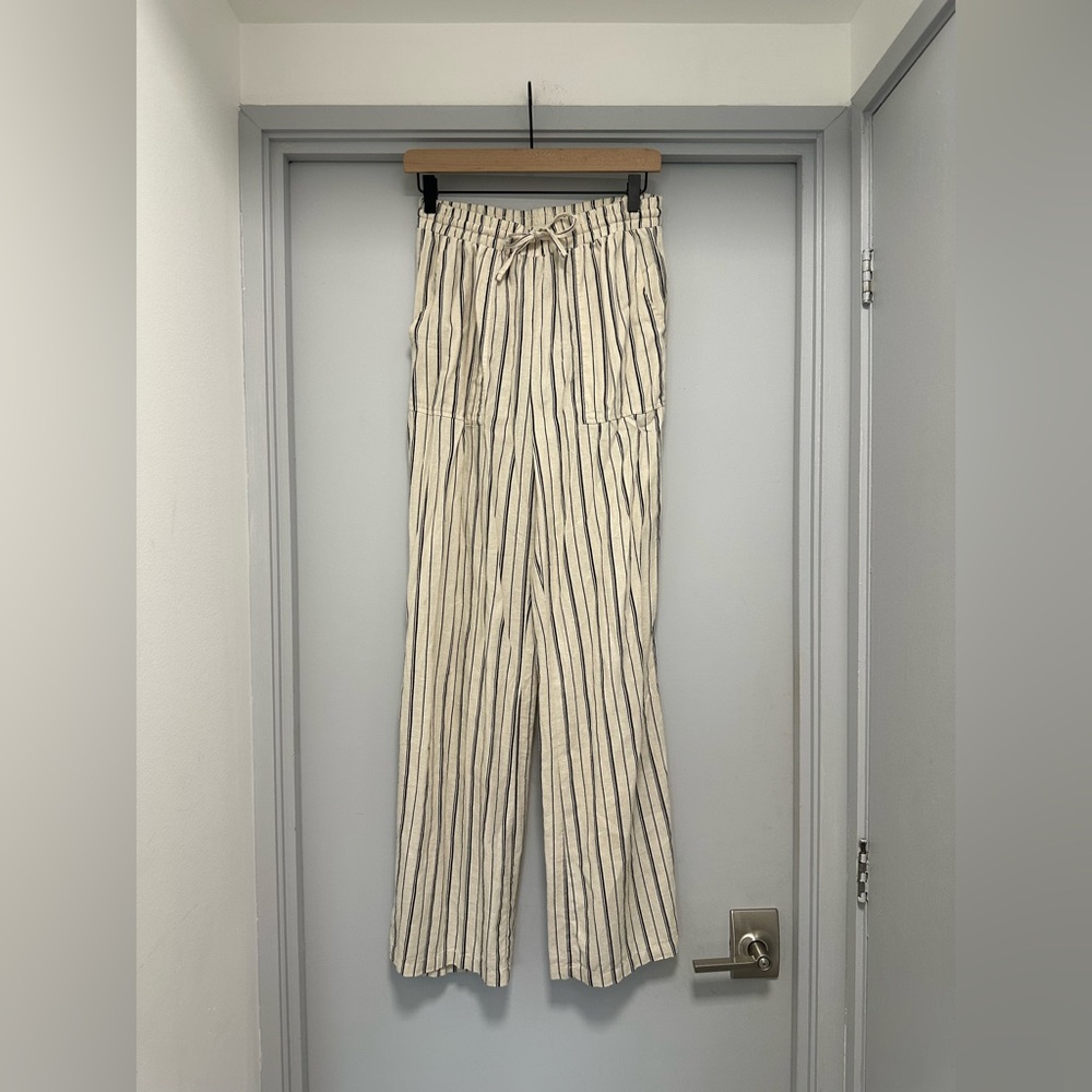 HG Cream and Black Vertical Stripe Wide-Leg Linen Pants